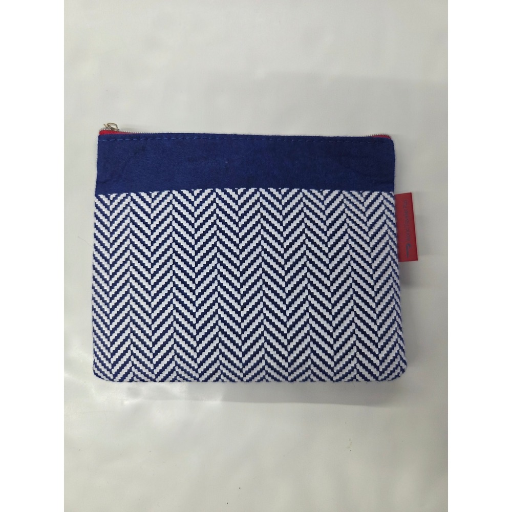 British Airways World Traveller Plus Blue Herringbone Zipper Amenity Pouch Bag